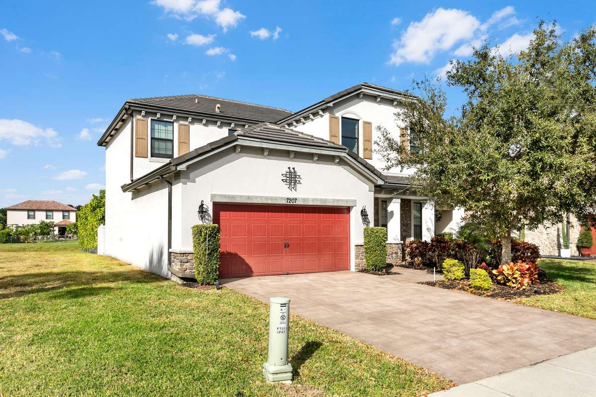 Lake Worth, FL 33463,7207 Sandgrace LN