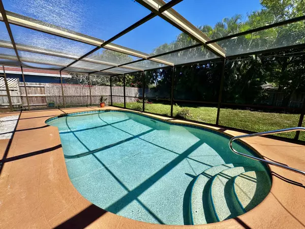 Palm Beach Gardens, FL 33410,9598 N Military TRL