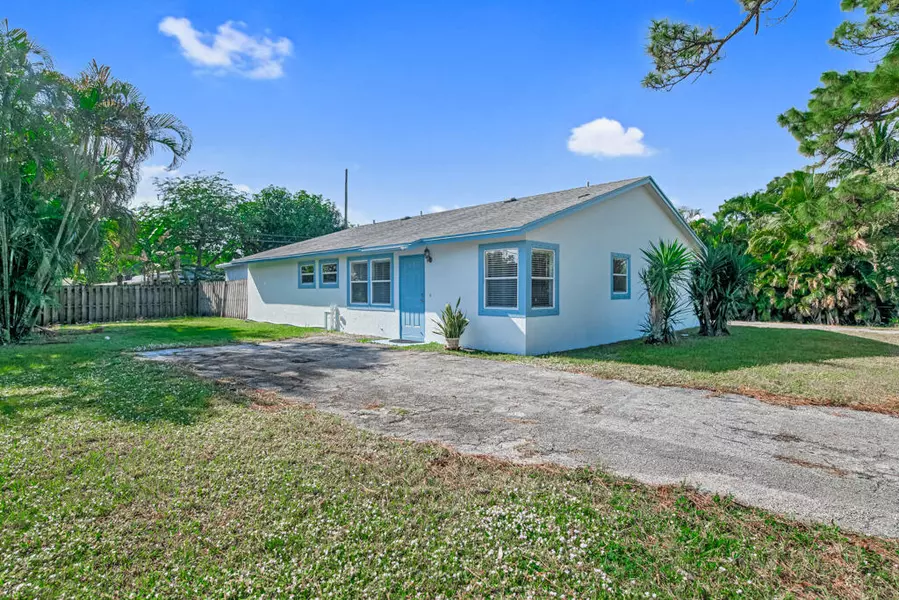 4776 Carver ST, Lake Worth, FL 33463