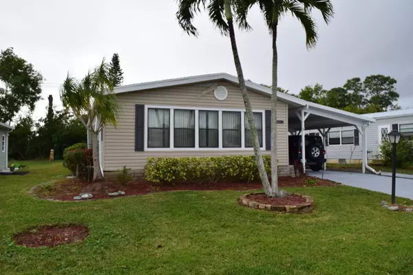 Port Saint Lucie, FL 34952,8231 Cinnamon LN