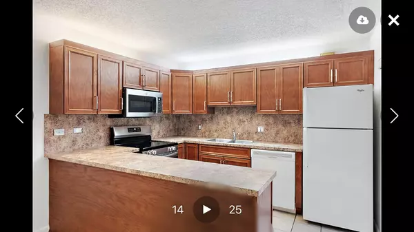 Palm Beach Gardens, FL 33418,108 1st TER