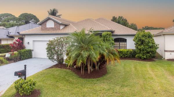 Port Saint Lucie, FL 34986,434 SW Jefferson CIR