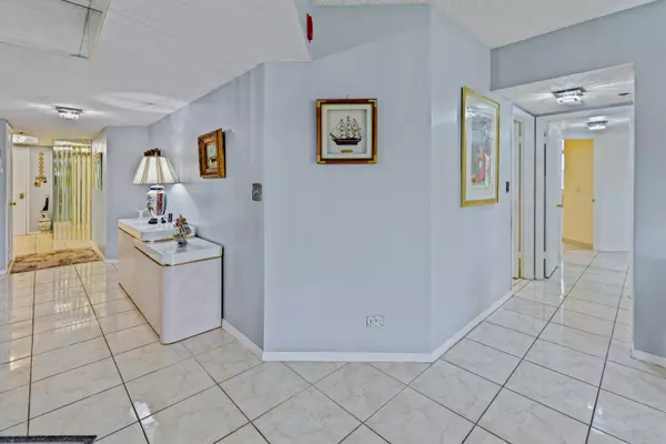 Lauderhill, FL 33319,7300 Radice Court 203