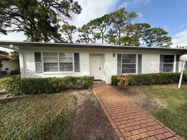 5139 Poppy Place A, Delray Beach, FL 33484