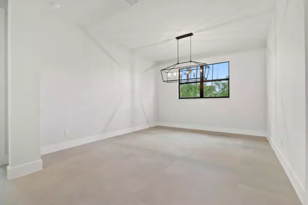 West Palm Beach, FL 33411,12168 N 54th ST
