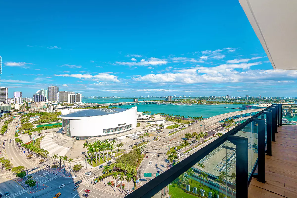 Miami, FL 33132,398 NE 5th ST 1609