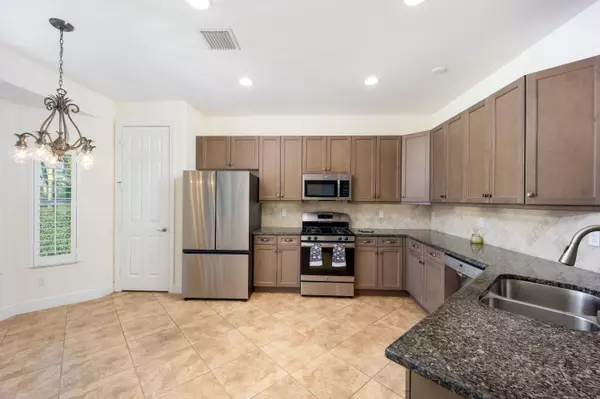 Vero Beach, FL 32962,1122 SW 4th LN