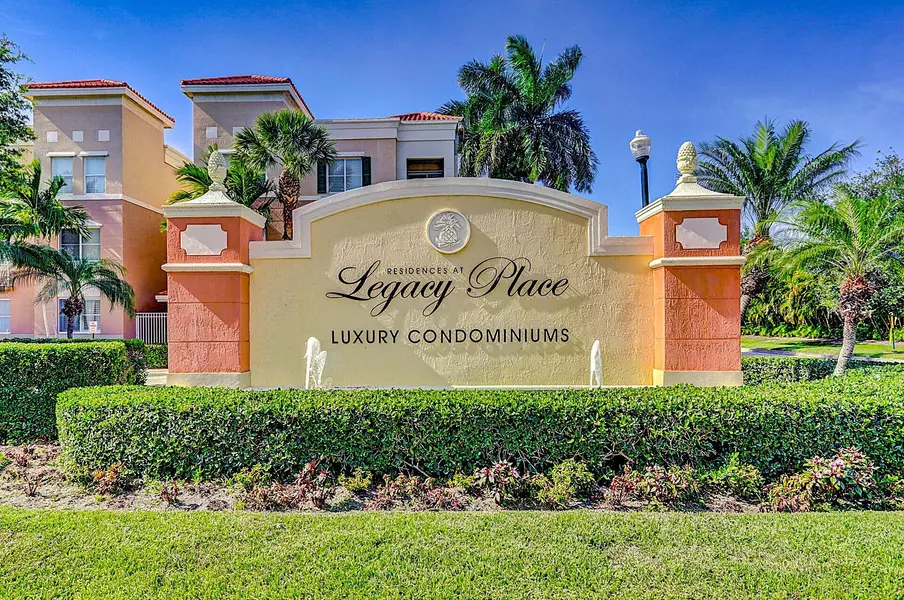 11024 Legacy DR 103, Palm Beach Gardens, FL 33410