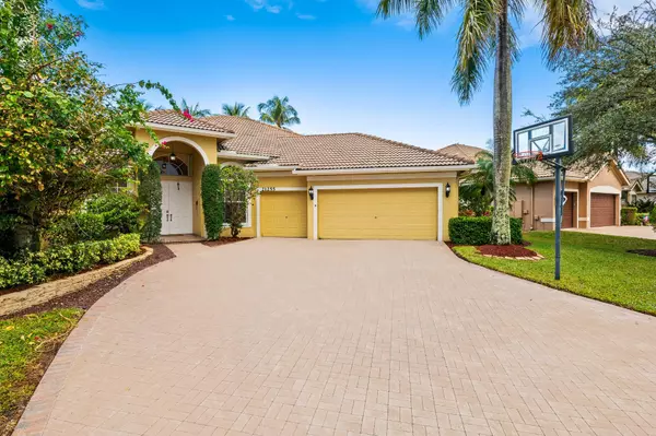 Boca Raton, FL 33428,21255 Falls Ridge WAY