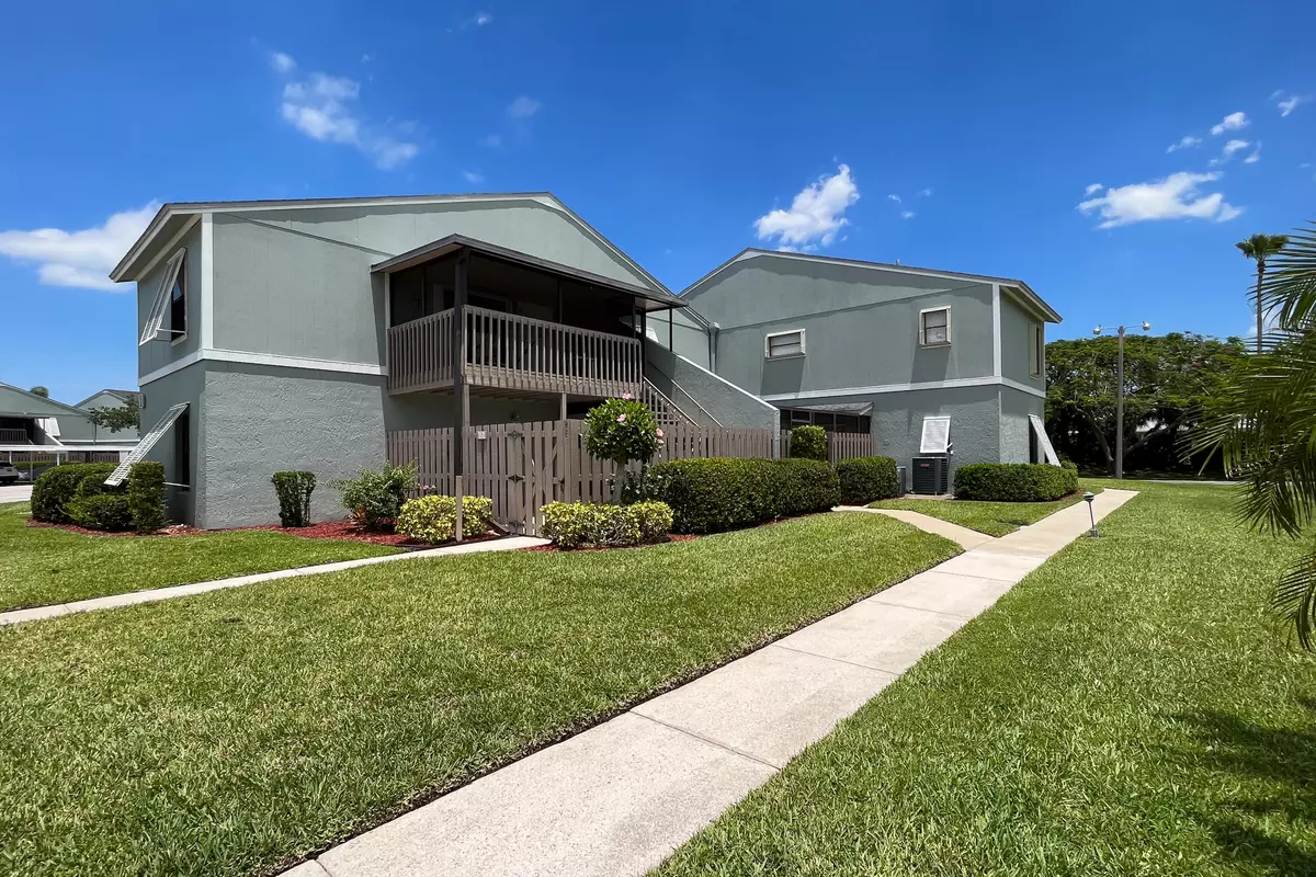 Sebastian, FL 32958,1121 Breezy WAY 8b