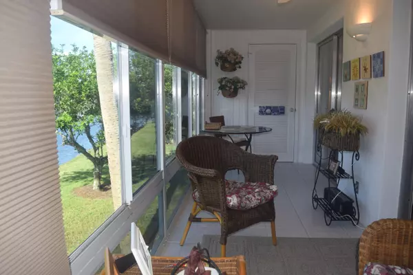 Stuart, FL 34994,1225 NW 21st ST 715