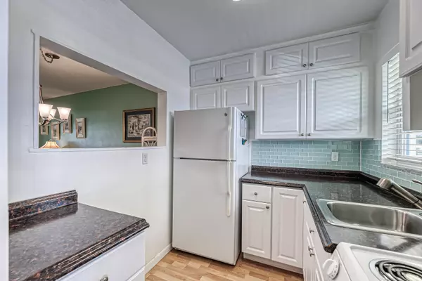 Pompano Beach, FL 33064,251 S Golf BLVD 290