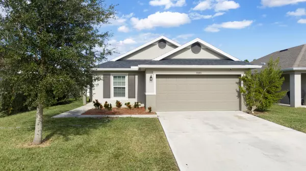 5545 NW Pine Trail CIR, Port Saint Lucie, FL 34983