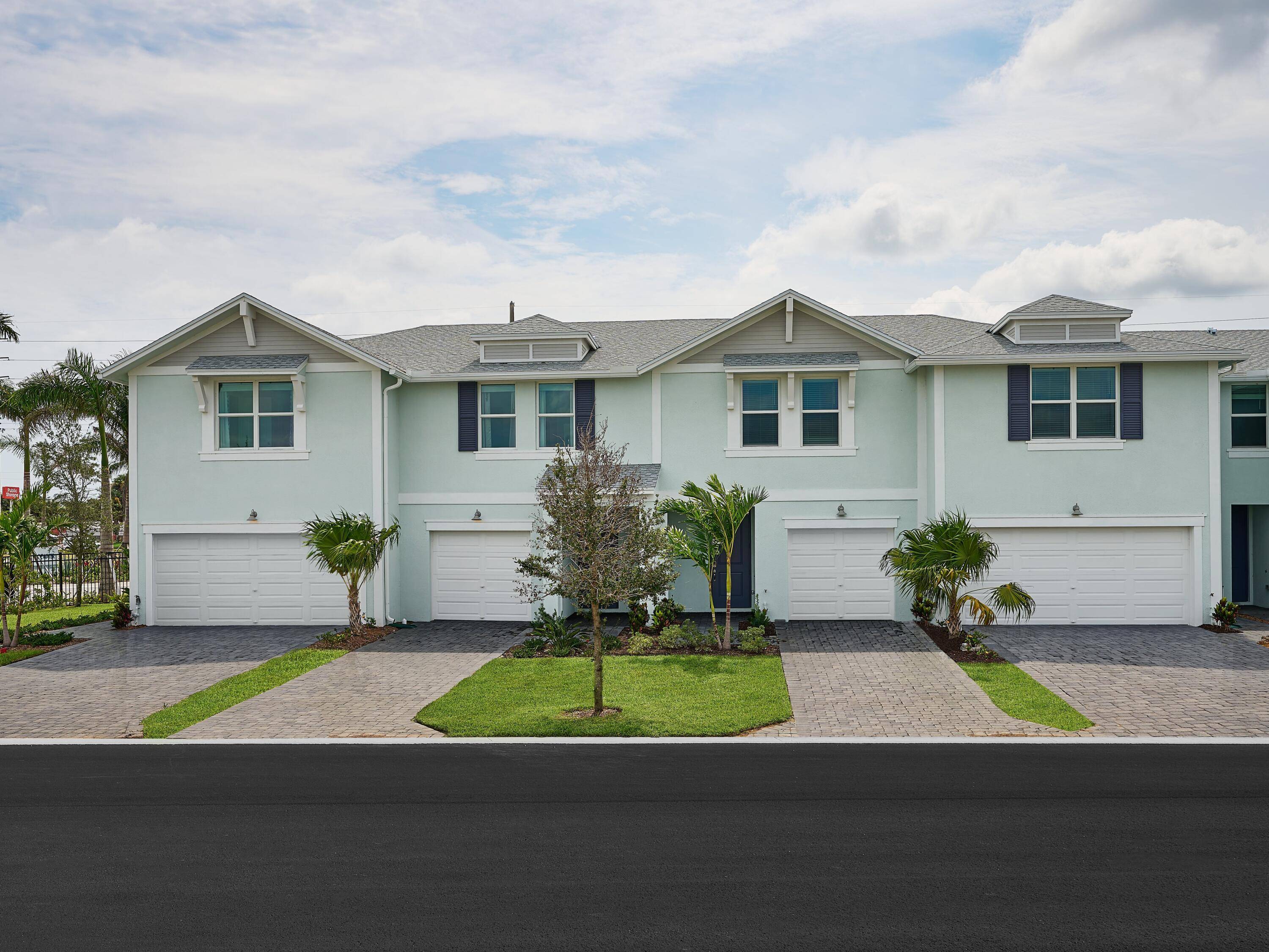 365 Salisbury CIR, Fort Pierce, FL 34982