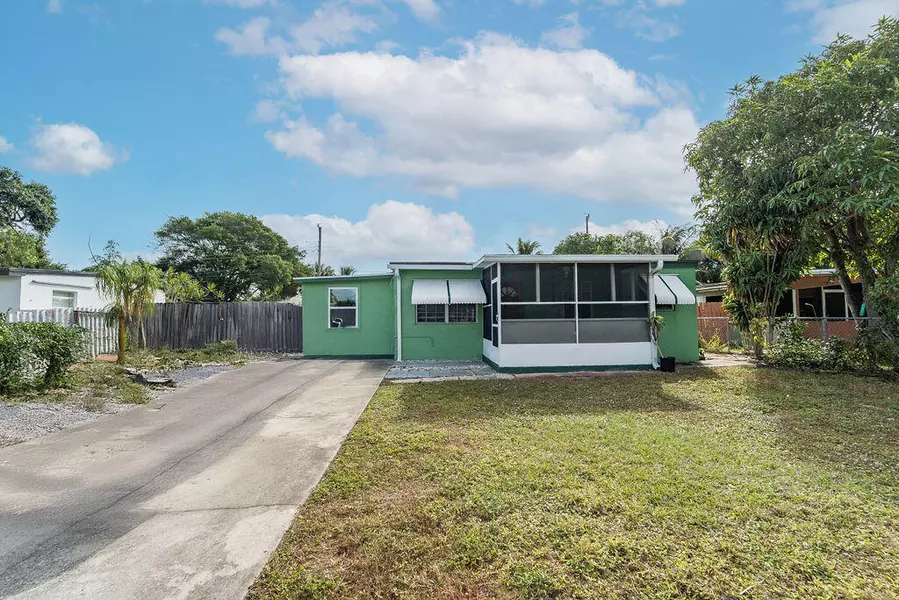 5050 Old Spanish RD, Lake Worth, FL 33462