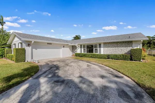 3833 Dogwood AVE, Palm Beach Gardens, FL 33410