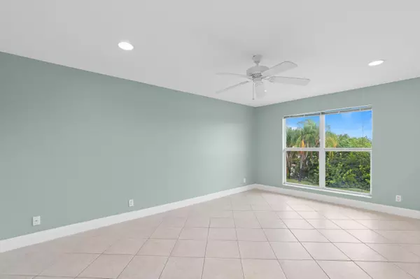 North Palm Beach, FL 33408,731 Hummingbird WAY 9