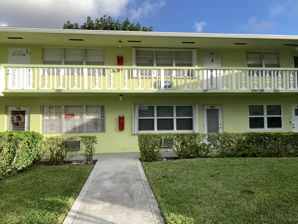 248 Windsor K, West Palm Beach, FL 33417