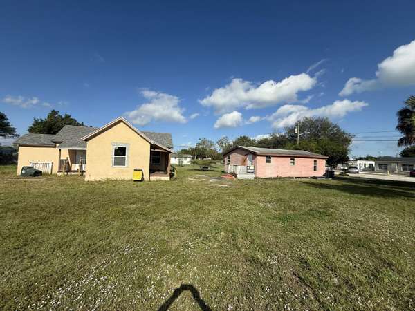 1405 N 15th ST, Fort Pierce, FL 34950