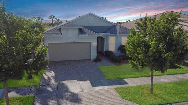 12880 SW Aureolian LN, Port Saint Lucie, FL 34987