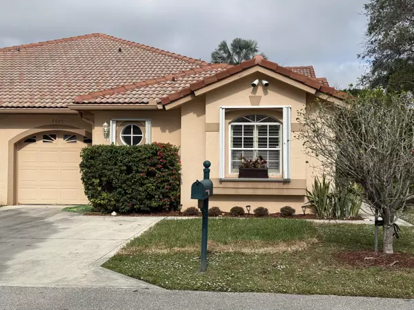 8645 Via Giula, Boca Raton, FL 33496