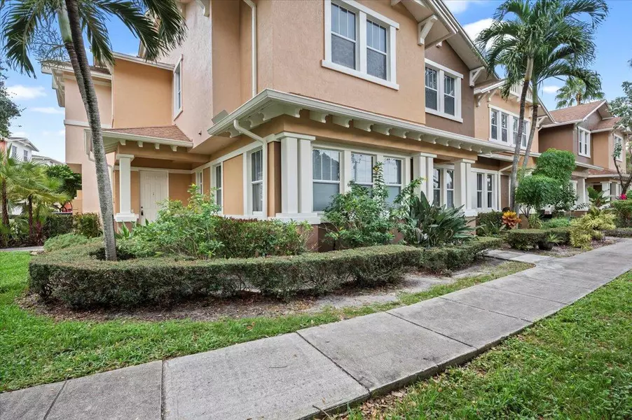 450 Amador 1 LN 1, West Palm Beach, FL 33401