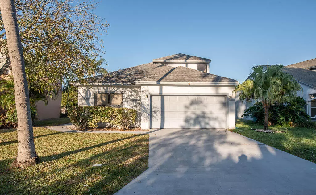 Boynton Beach, FL 33436,94 Magnolia CIR