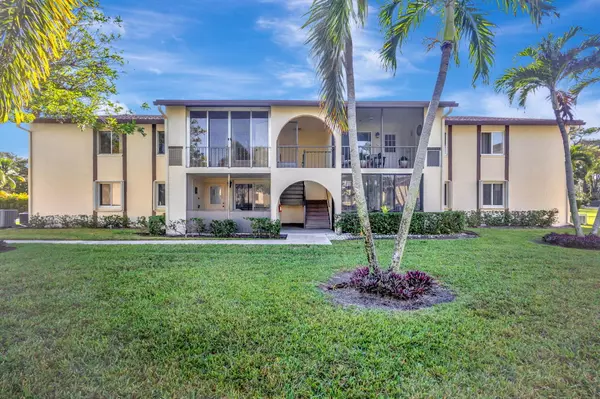 3561 Tall Pine WAY C2,  Greenacres,  FL 33463