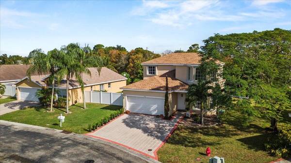 Greenacres, FL 33413,1756 Sawgrass CIR