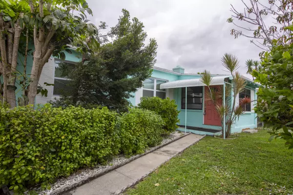 332 S Swinton AVE, Delray Beach, FL 33444