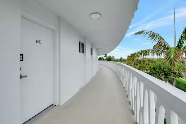 2505 S Ocean BLVD 402, Palm Beach, FL 33480