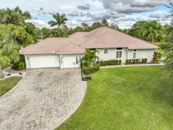 Port Saint Lucie, FL 34986,7802 Long Cove WAY