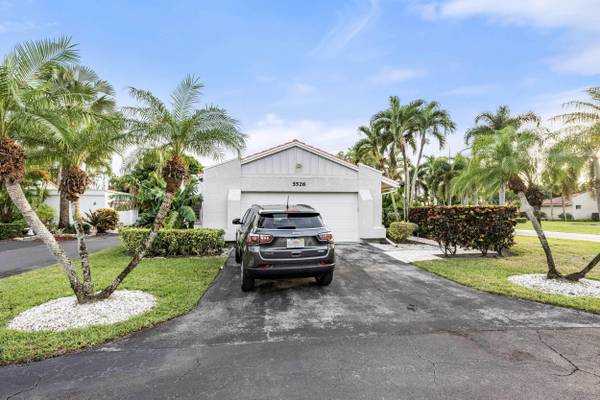 Boynton Beach, FL 33437,5526 Ainsley CT