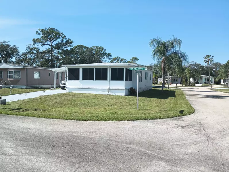 4 Placido LN, Port Saint Lucie, FL 34952