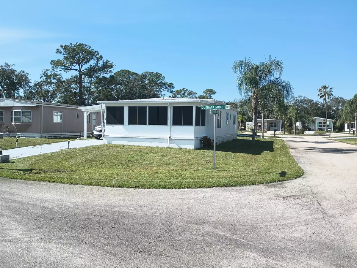 Port Saint Lucie, FL 34952,4 Placido LN