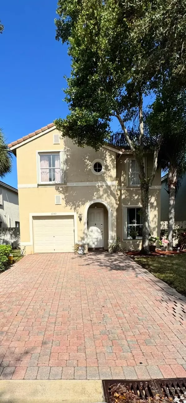 4232 Lake Tahoe CIR, West Palm Beach, FL 33409