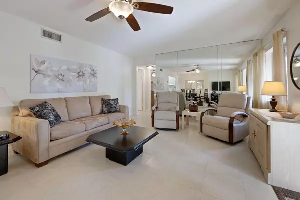 Greenacres, FL 33463,337 Pine Ridge CIR D-2