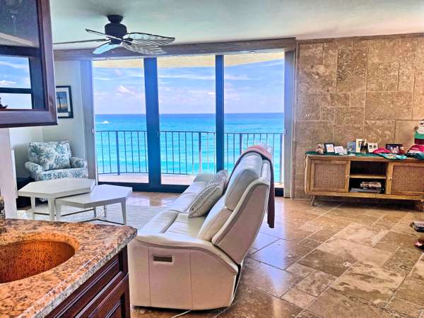 Riviera Beach, FL 33404,5420 N Ocean DR 501