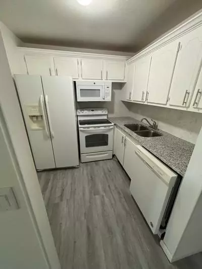 244 Windsor K 244, West Palm Beach, FL 33417
