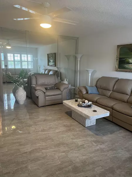 3011 Exeter A, Boca Raton, FL 33434