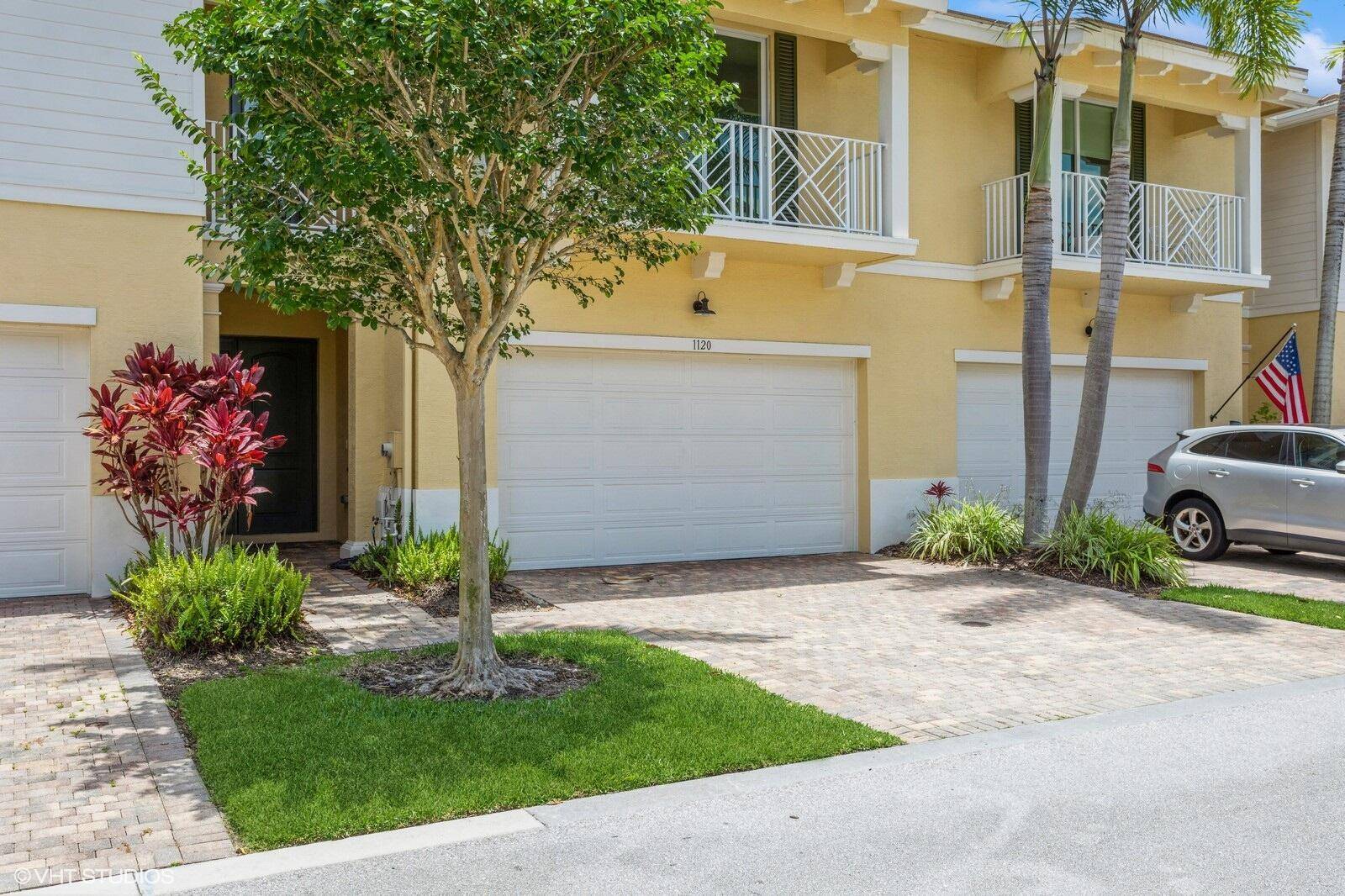 1120 Piccadilly ST, Palm Beach Gardens, FL 33418