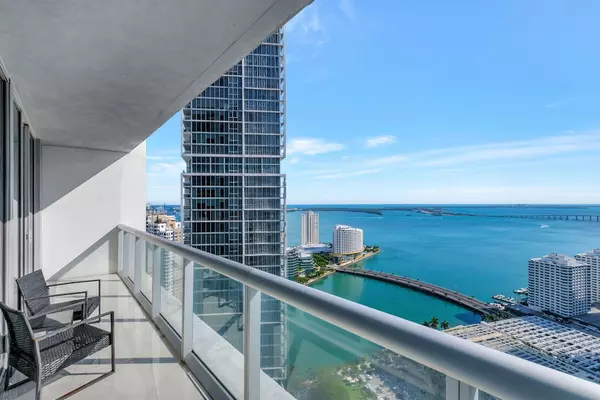 Miami, FL 33131,485 Brickell AVE 3809