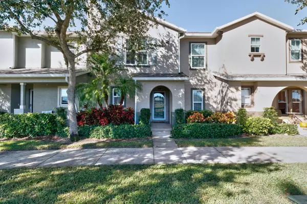 Vero Beach, FL 32966,1678 W W Pointe West WAY