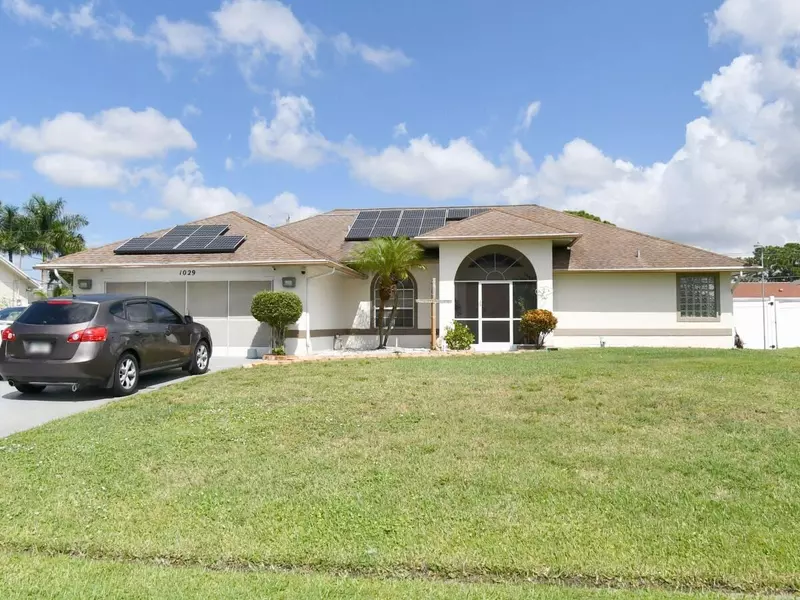 1029 SW Jennifer TER, Port Saint Lucie, FL 34953