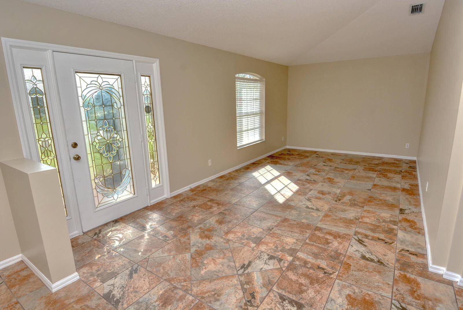 Port Saint Lucie, FL 34953,176 SW Valley PL