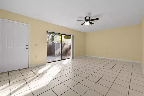 Delray Beach, FL 33445,2913 SW 22nd CIR 36d