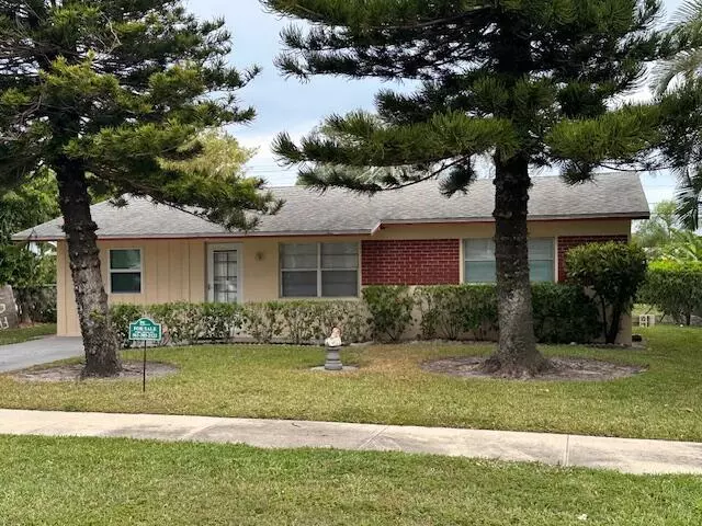 115 SE 11th AVE, Boynton Beach, FL 33435