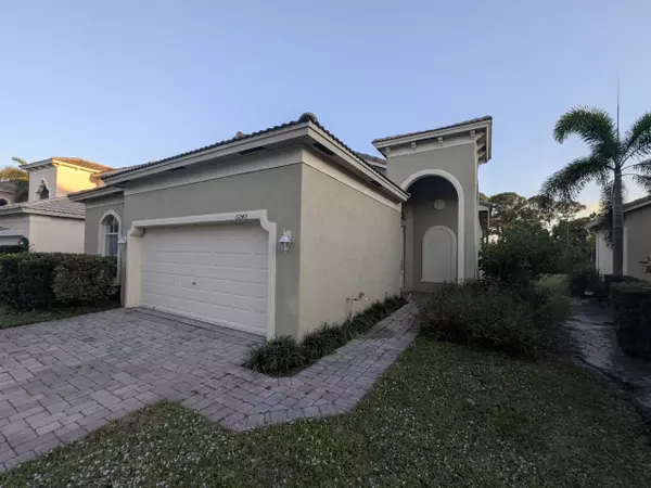 Fort Pierce, FL 34951,6243 Arlington WAY