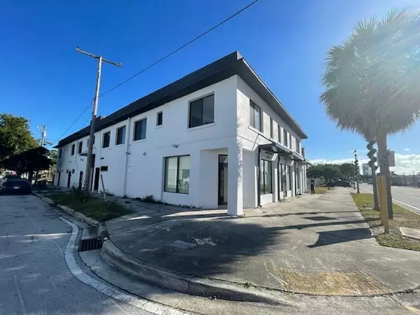 West Palm Beach, FL 33407,2032 N Dixie HWY
