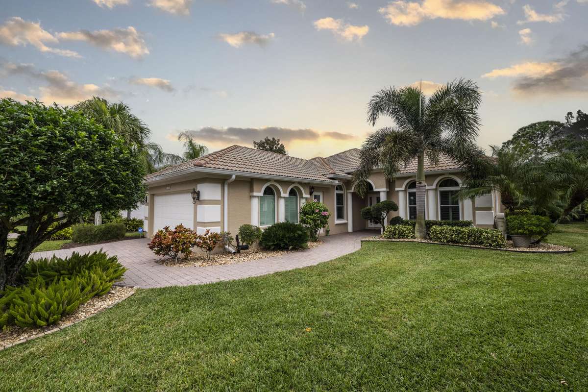 Jensen Beach, FL 34957,1310 NW Red Oak WAY